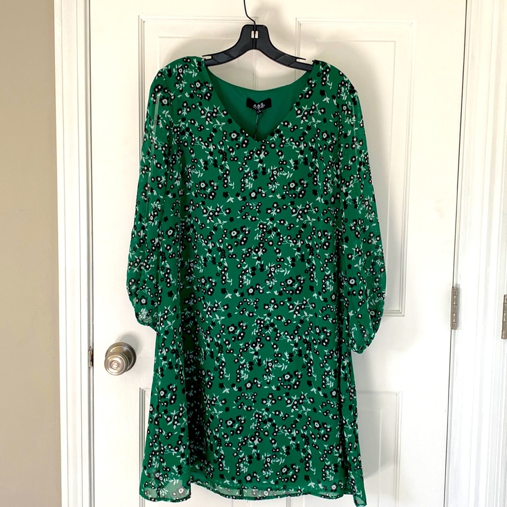 Dress with tags